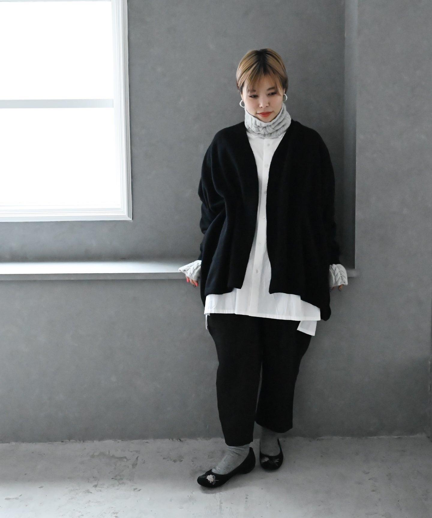 希少な素材〉〈最高級15.5マイクロン長極細メリノウール100%〉〈ユニ