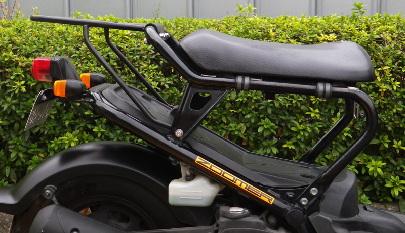 廃番】ズーマー用 リアキャリア - バイクパーツメーカー ワールド