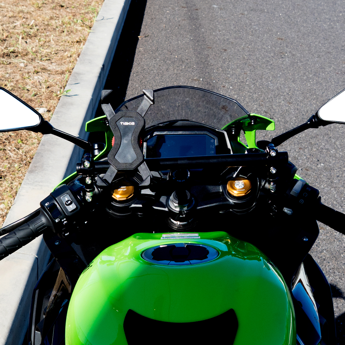 ZX-4RR ZX-4R マルチガジェットマウントバー - バイクパーツメーカー