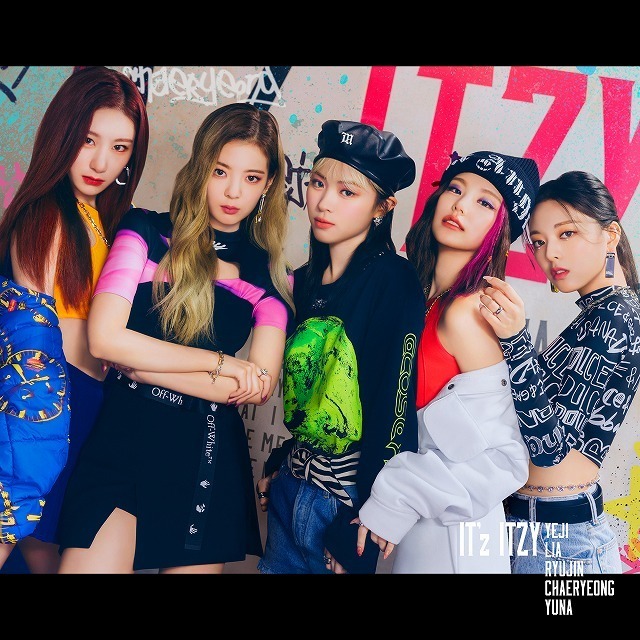ITZY「IT'z ITZY（通常盤）」 | Warner Music Japan