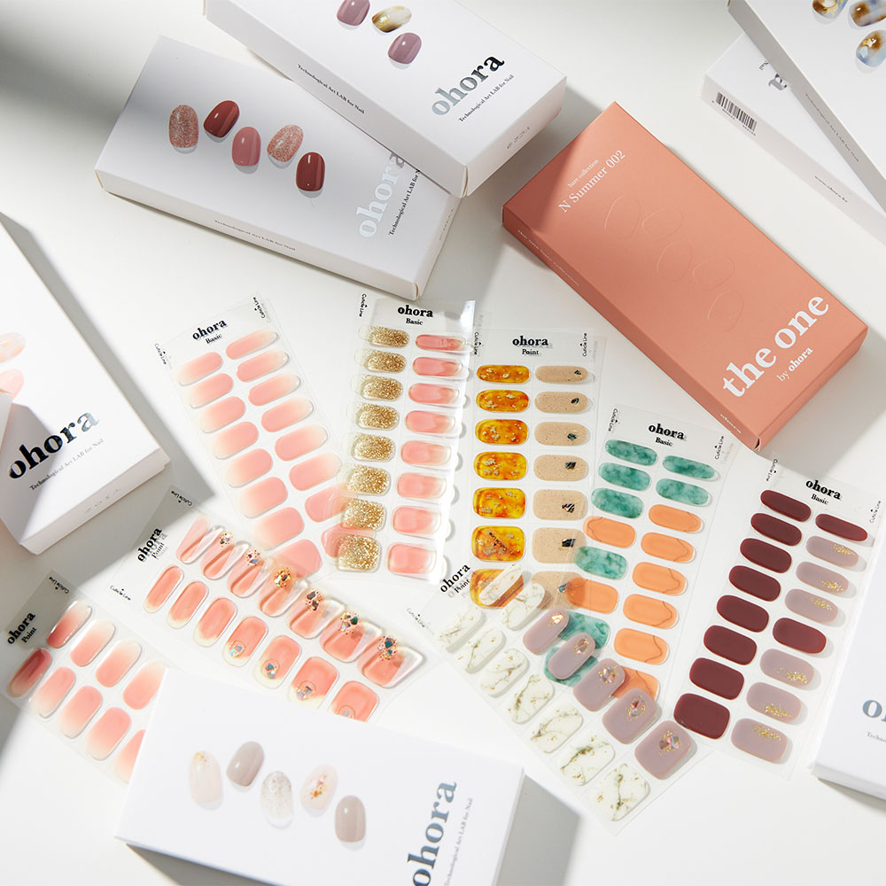 今話題のジェルネイルシール【ohora（オホーラ）】って？つけ方やモチ