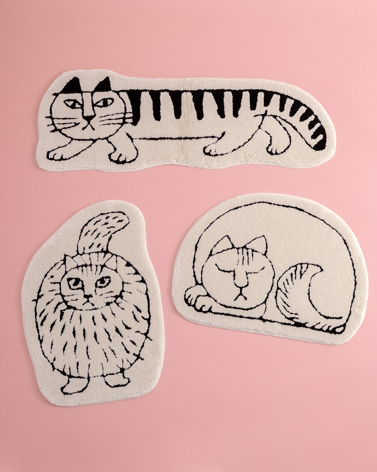 リサ・ラーソンの「スケッチねこたち」マット。お手頃＆洗濯OKで、動物