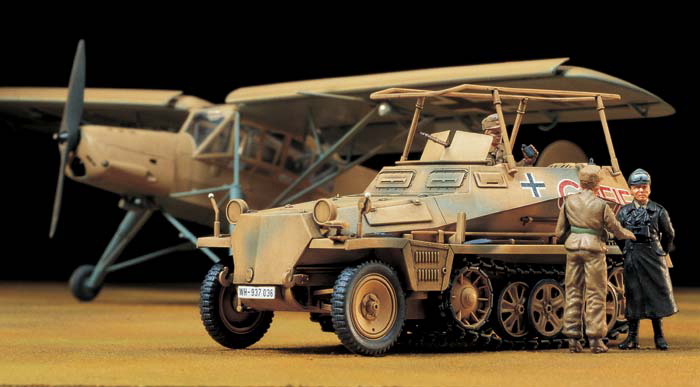 ドイツ無線指揮車 Sd.Kfz.250/3 グライフ (プラモデル) - ホビーサーチ