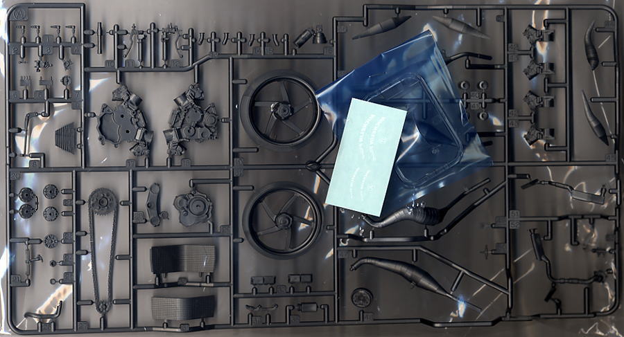 テレフォニカ モビスター スズキRGV-Γ`00 (プラモデル) - ホビーサーチ