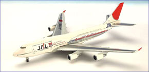 B747-400 JAL 「国際線就航50周年記念塗装」 JA8906 (完成品飛行機
