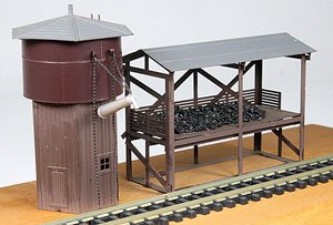 給水塔＋給炭台 北海道タイプA (組立キット) (鉄道模型) - ホビー