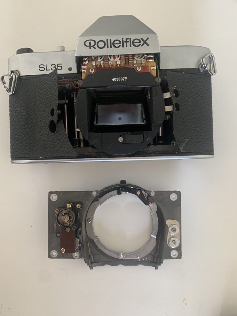 Rolleiflex SL35 - Why use an unloved camera? - 35mmc