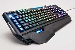 Logicool Gのゲーマー向けキーボード「G910」レビュー。世界初の