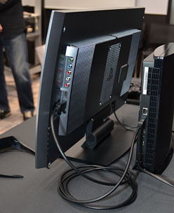 PlayStationブランドの立体視対応ディスプレイ「CECH-ZED1J