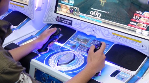 100人を超えるファンが集まった，AC「ディシディアファイナル