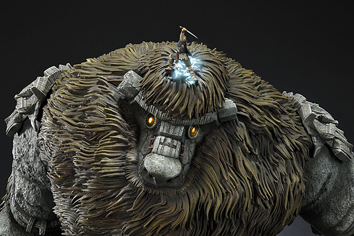 ワンダと巨像」の「第1の巨像」が大型スタチューに。弱点が光る機能や