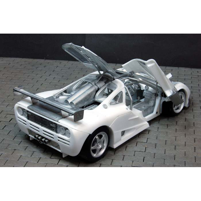 モデルファクトリーヒロ 1/24 マクラーレン F1 GTR Ver.A | クアトロ