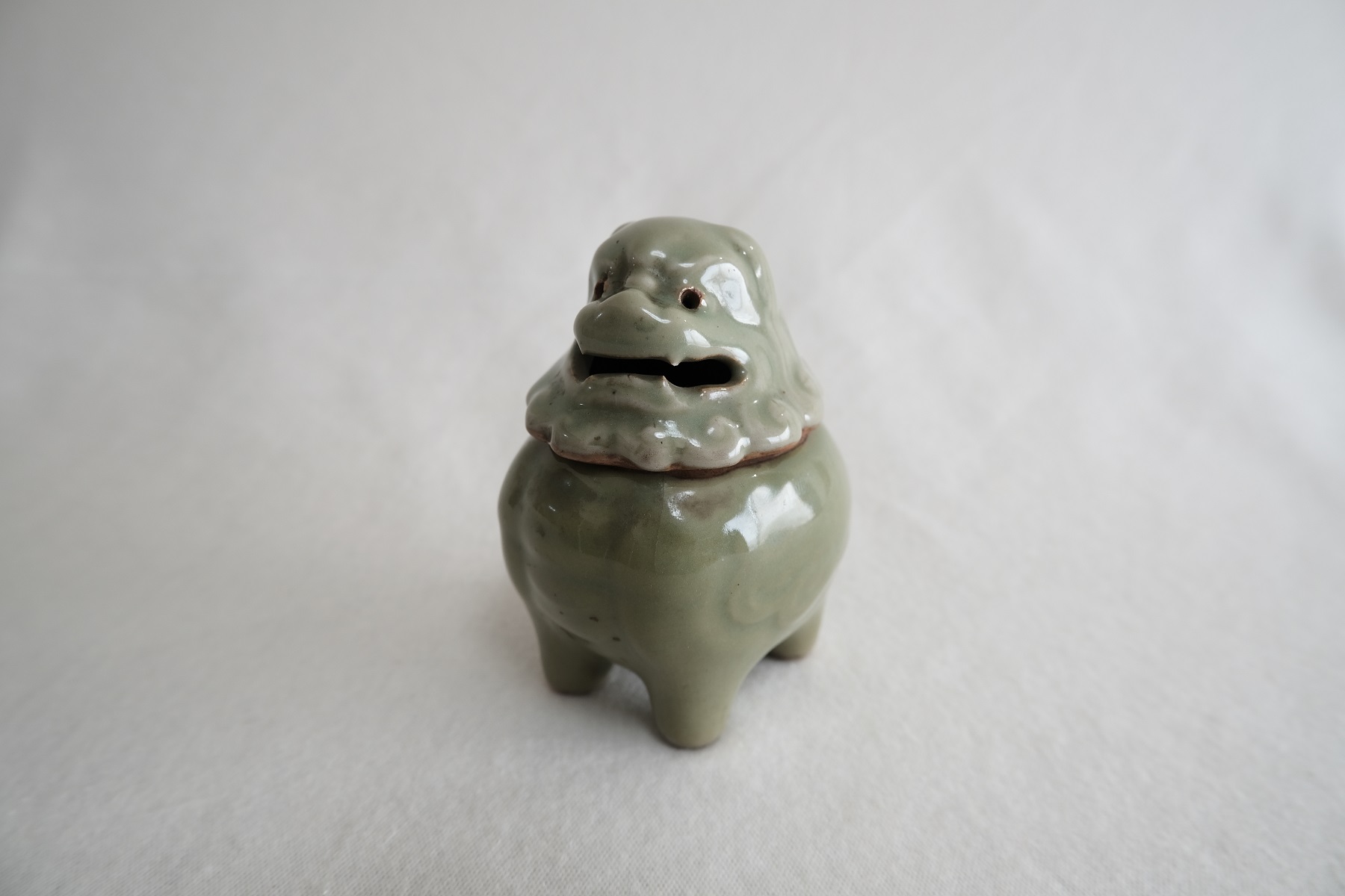 青磁獅子香炉 | ココロバエ 〜Cocorobae〜 アンティーク雑貨・骨董通販