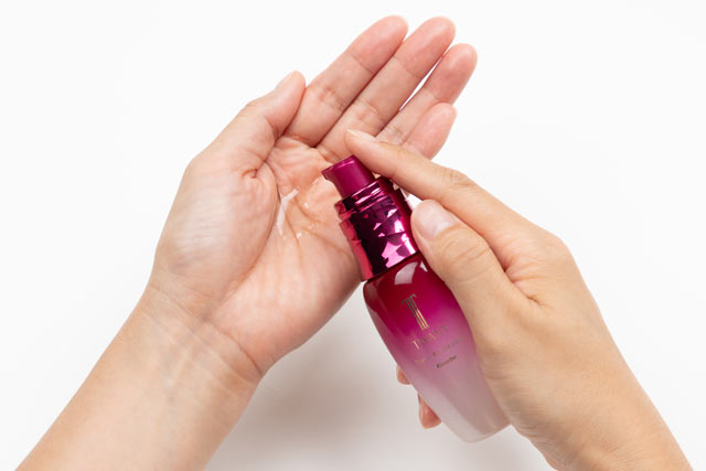 おひとり様1点まで】タイムリフレッシャーV / トワニー(美容液