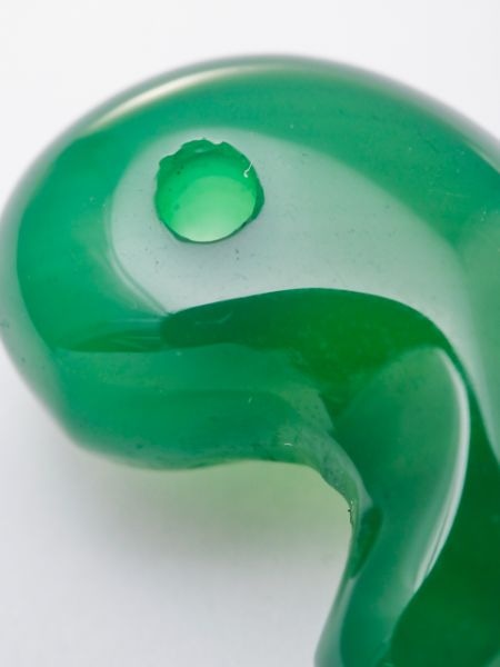 古代型勾玉（Lサイズ）(GREEN AGATE): 『岩座(いわくら)』公式通販