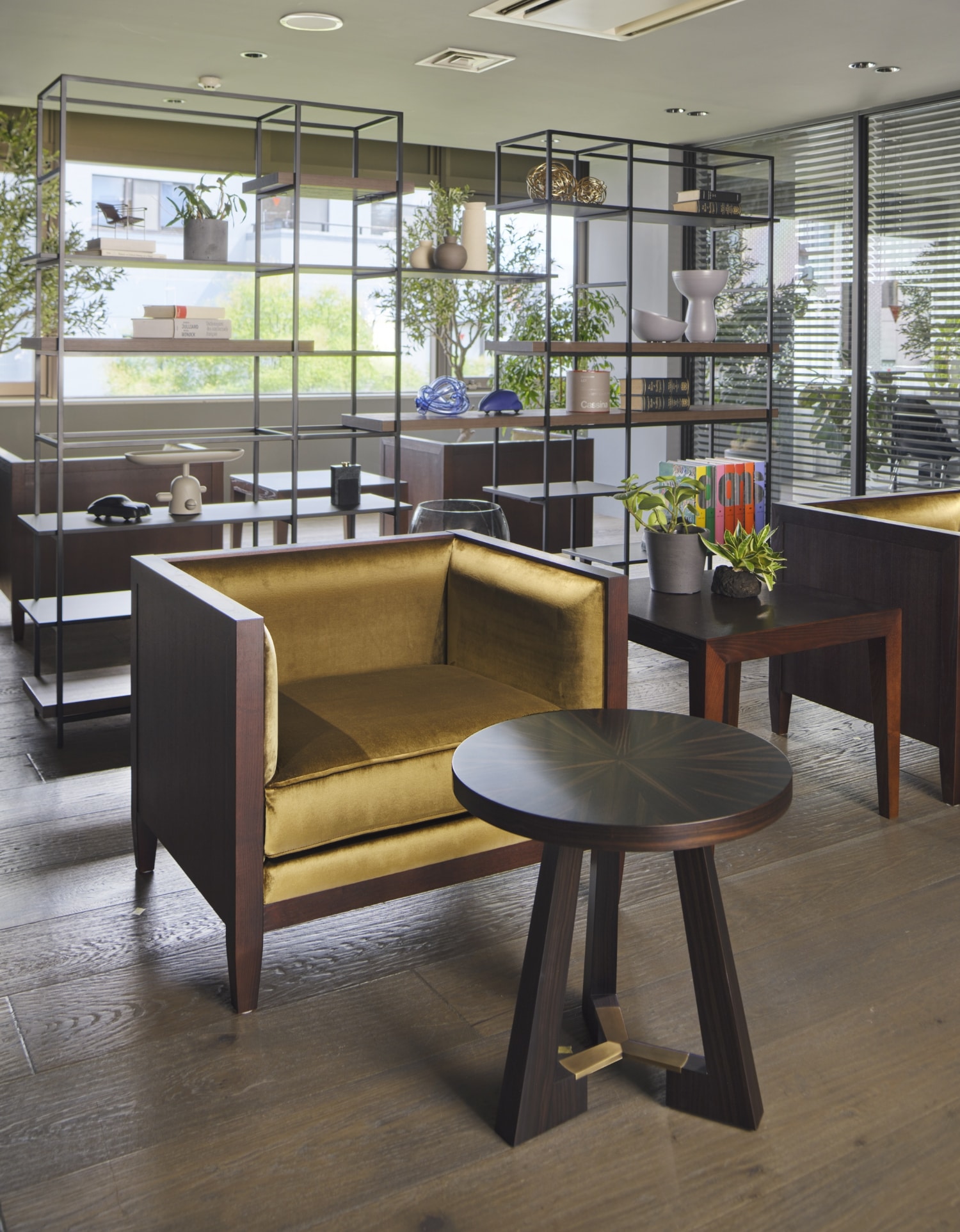 RALPH(ラルフ サイドテーブル） PHILIPPE HUREL | カッシーナ・イクスシー