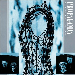 ZTTのプロパガンダ（PROPAGANDA）、デビュー作がスペシャル