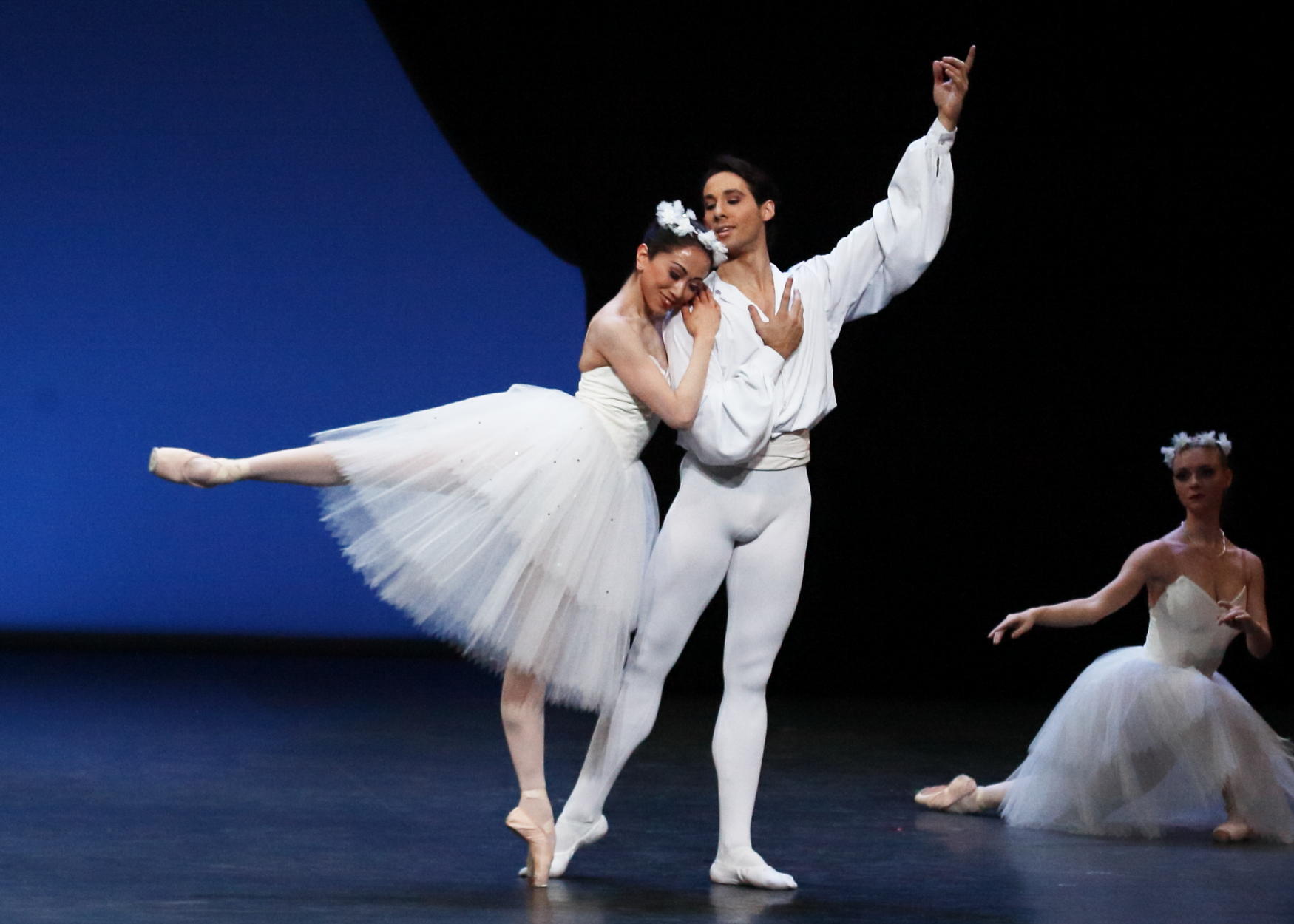 リード・プリンシパルとして活躍する高橋絵里奈を始め、イングリッシュ