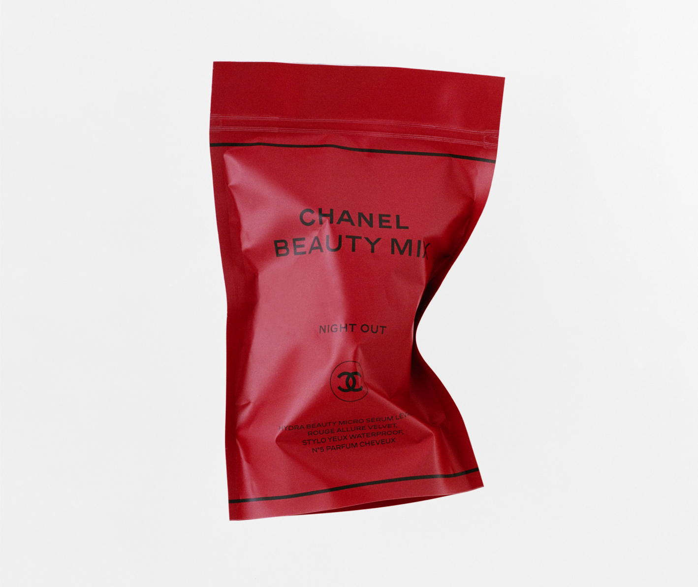 シャネル ビューティ ミックス グローブトロッター - 特集 | CHANEL