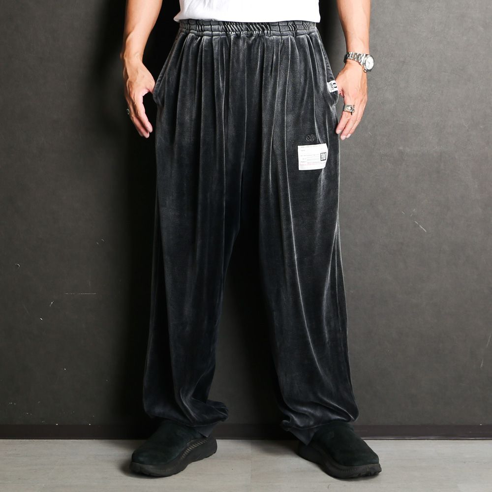Maison MIHARA YASUHIRO - Sun faded Like Velour Pants - BLACK