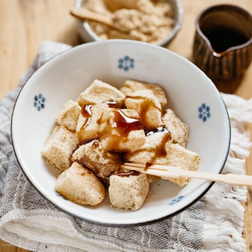 Warabi Mochi わらび餅 - Chopstick Chronicles