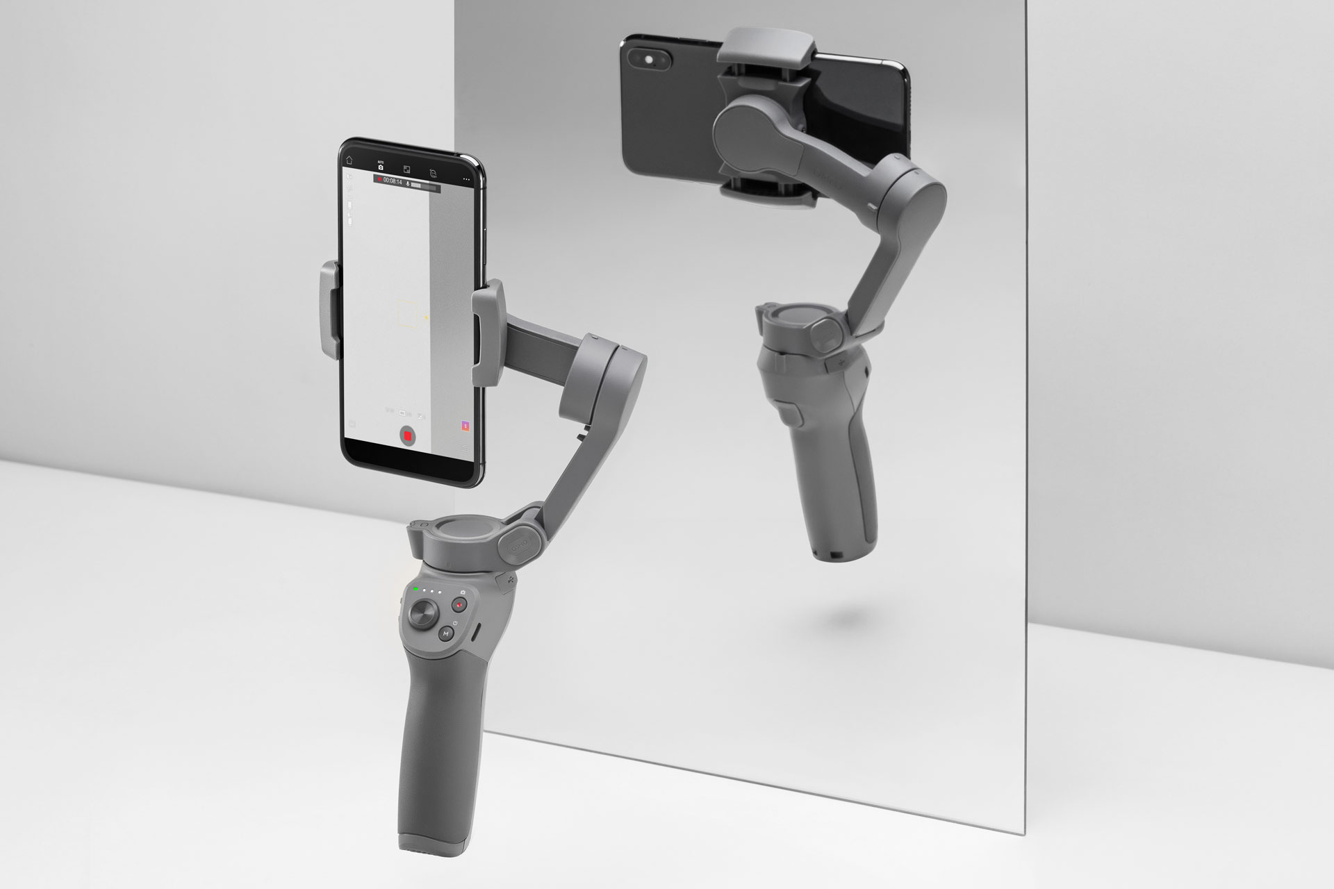 DJIがOsmo Mobile 3を発表 － 折りたたみできるスマートフォン用