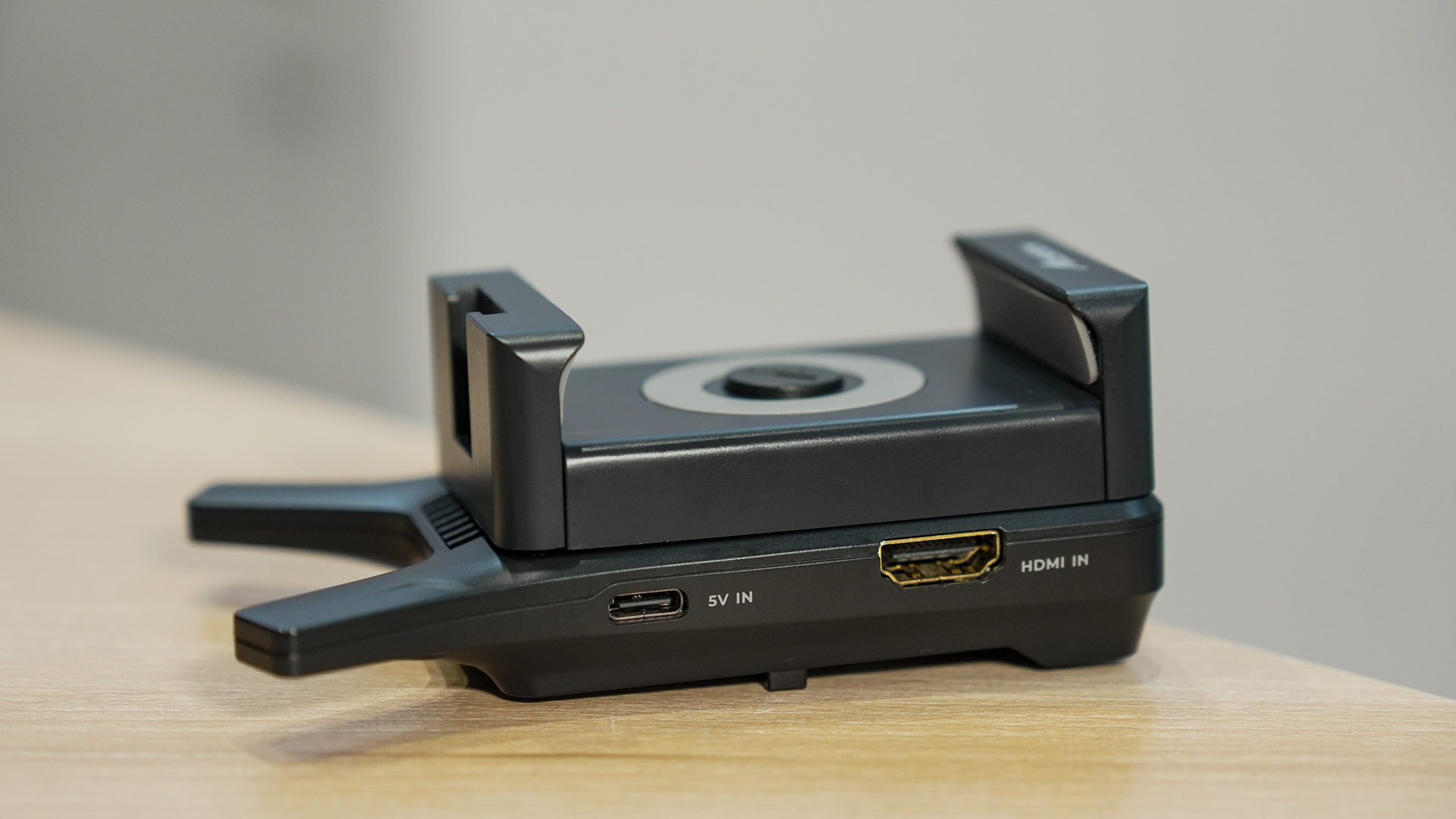 Accsoon CineView Nano Announced – Compact and Affordable HDMI