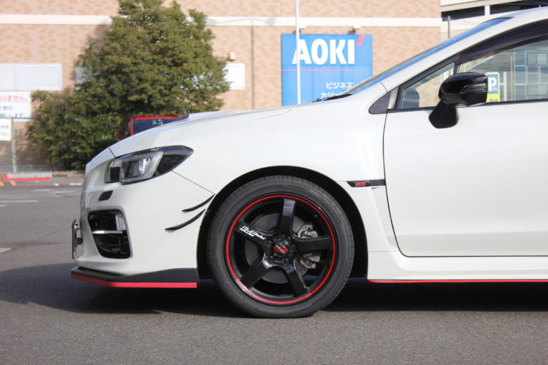 SUBARU WRX S4に車高調を！！人気のブリッツ ZZ-Rを装着です