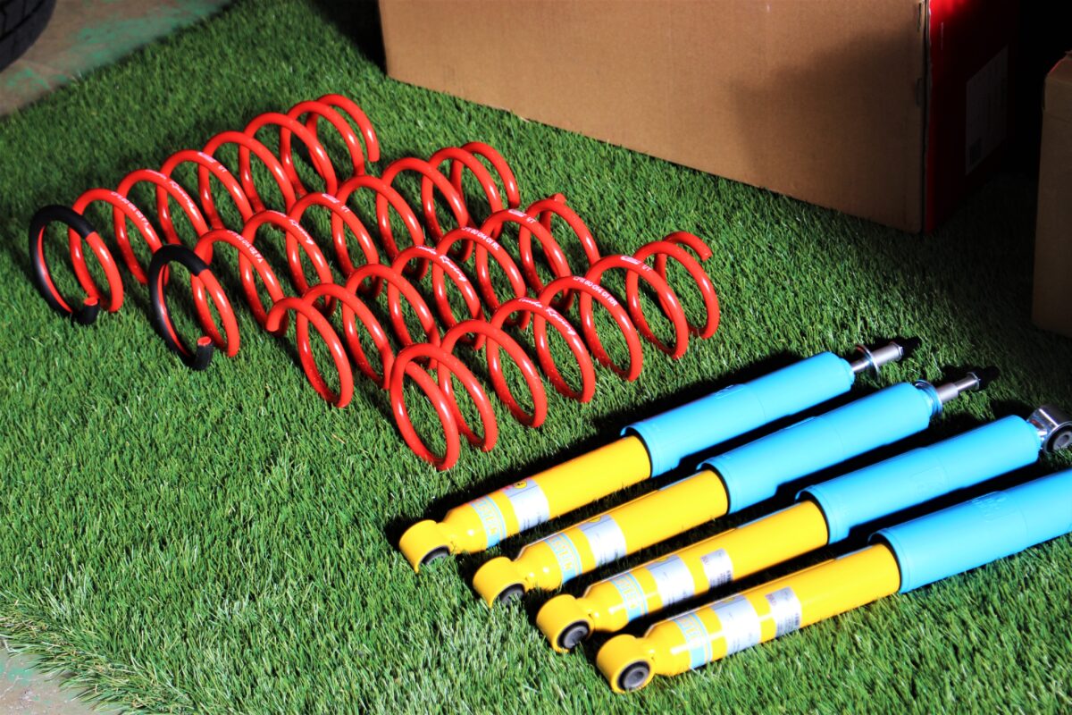 JB74 ジムニーシエラ x 津田レーシング DAMSEL ユーロサスペンション