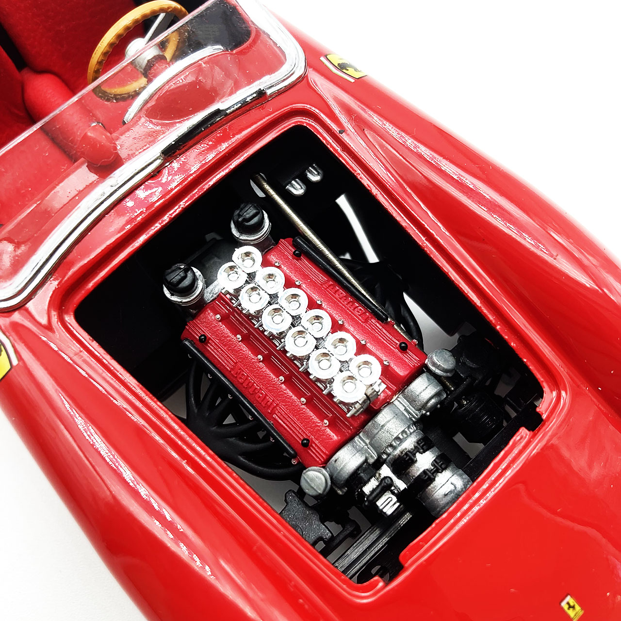 ダンバリーミント 1958 フェラーリ 250 テスタロッサ 1/24 ダイ