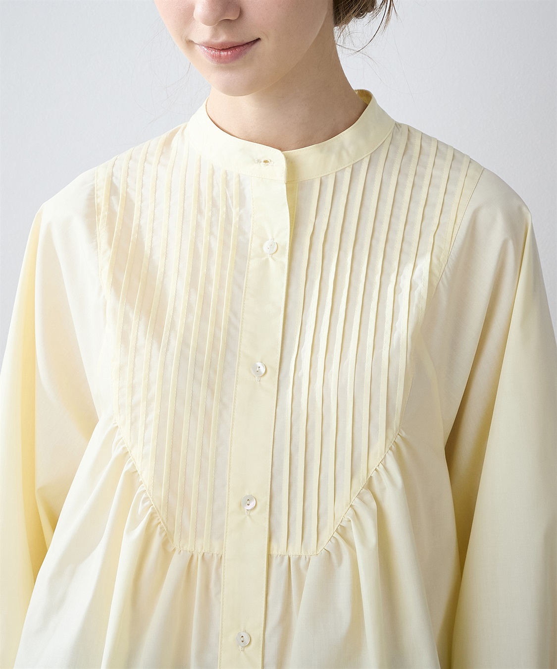 スタンドネック ピンタックブラウス LE SOUK HOLIDAY｜クロスプラス