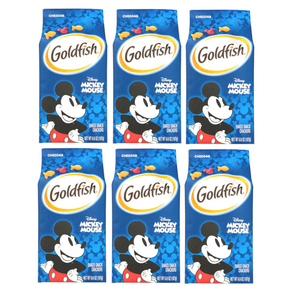 可愛いお魚とミッキーマウスのクラッカー！Goldfish ゴールド