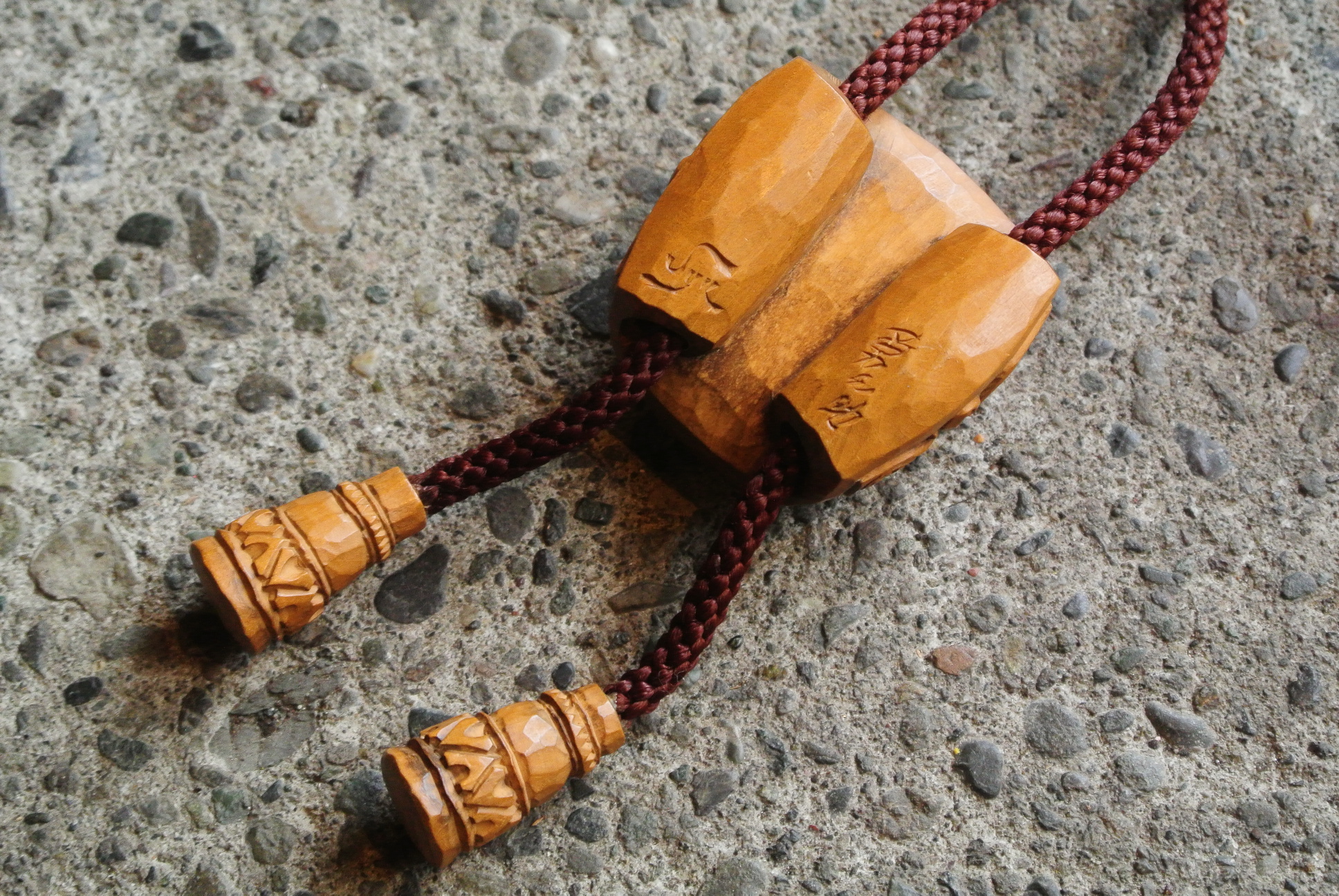 荒井修 作 ループタイ 木彫 - アンティーク雑貨・古道具の札幌