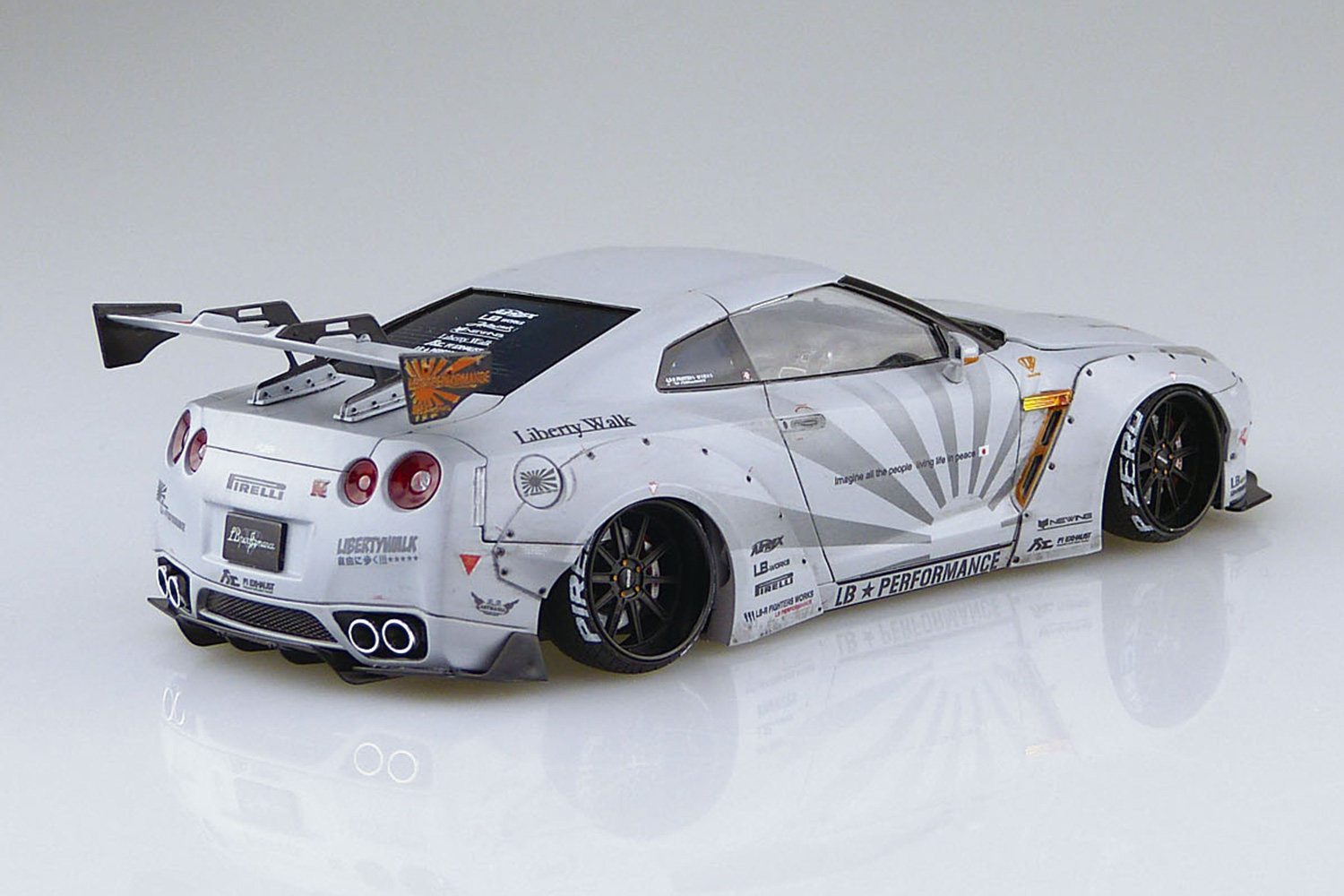 LB☆ワークス R35 GT-R Ver.2｜株式会社 青島文化教材社