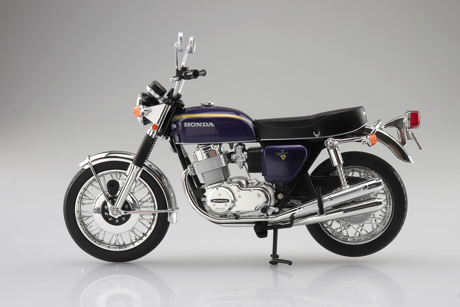アオシマ HONDA CB750FOUR 完成品 バイクシリーズ 【公式通販】