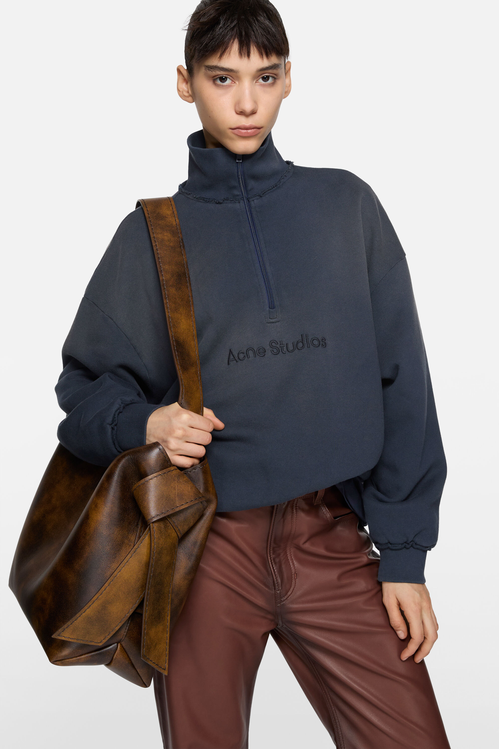 Acne Studios - Logo sweater - Navy blue