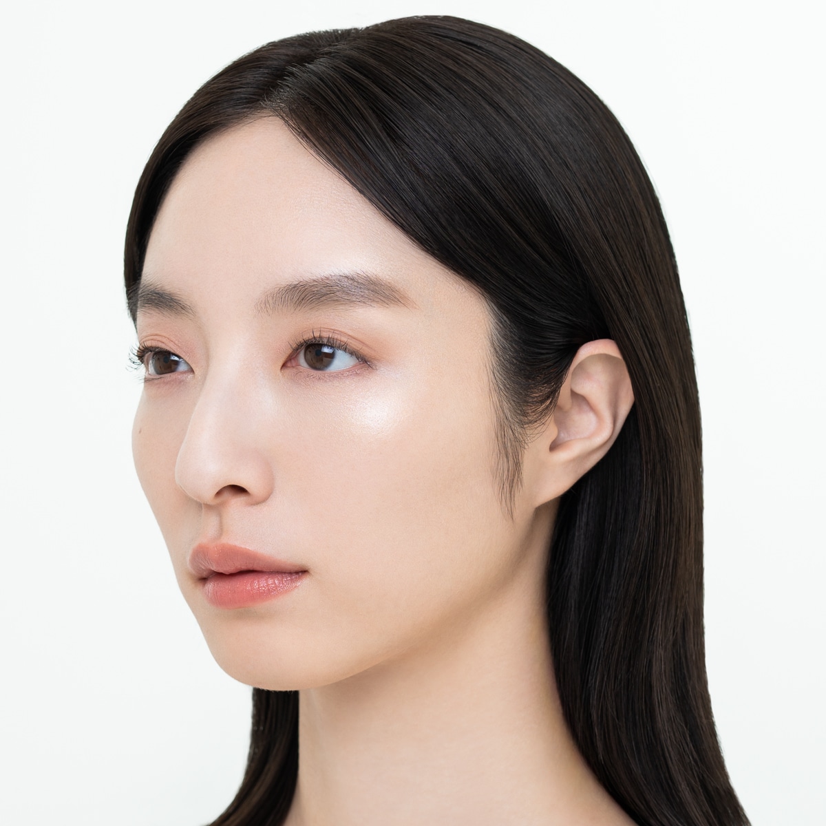 アディクション ザ ファンデーション リフトグロウ SPF 20 PA++(30mL