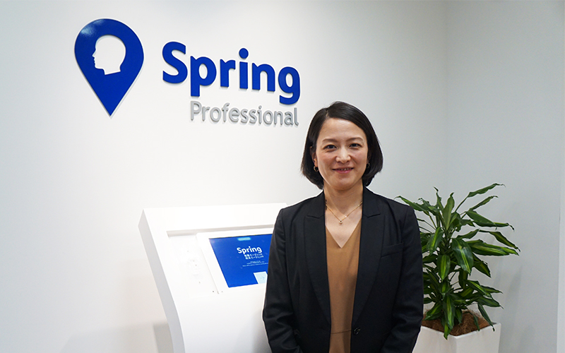 自らも結果を出しながら、多様なメンバーで強いチームをつくるマネジメント