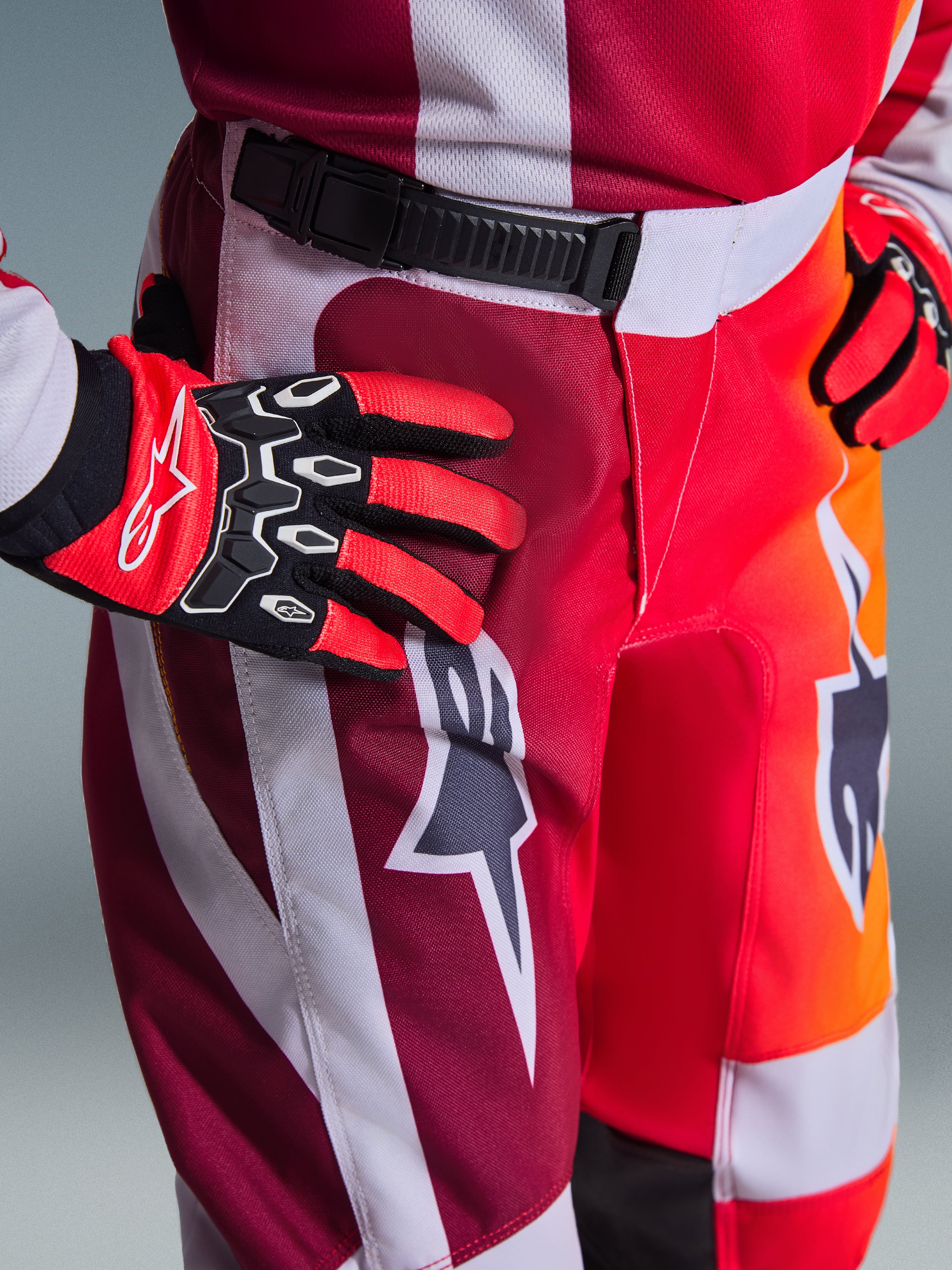 2026 Youth Fluid Portl - MX Pants | Alpinestars®