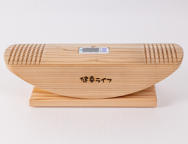 足踏み 健康器具をお探しなら | 累計販売台数10,000台突破のあしふみ