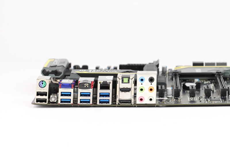 独自の品質基準に準拠する高性能、手ごろな価格も魅力のマザーボード