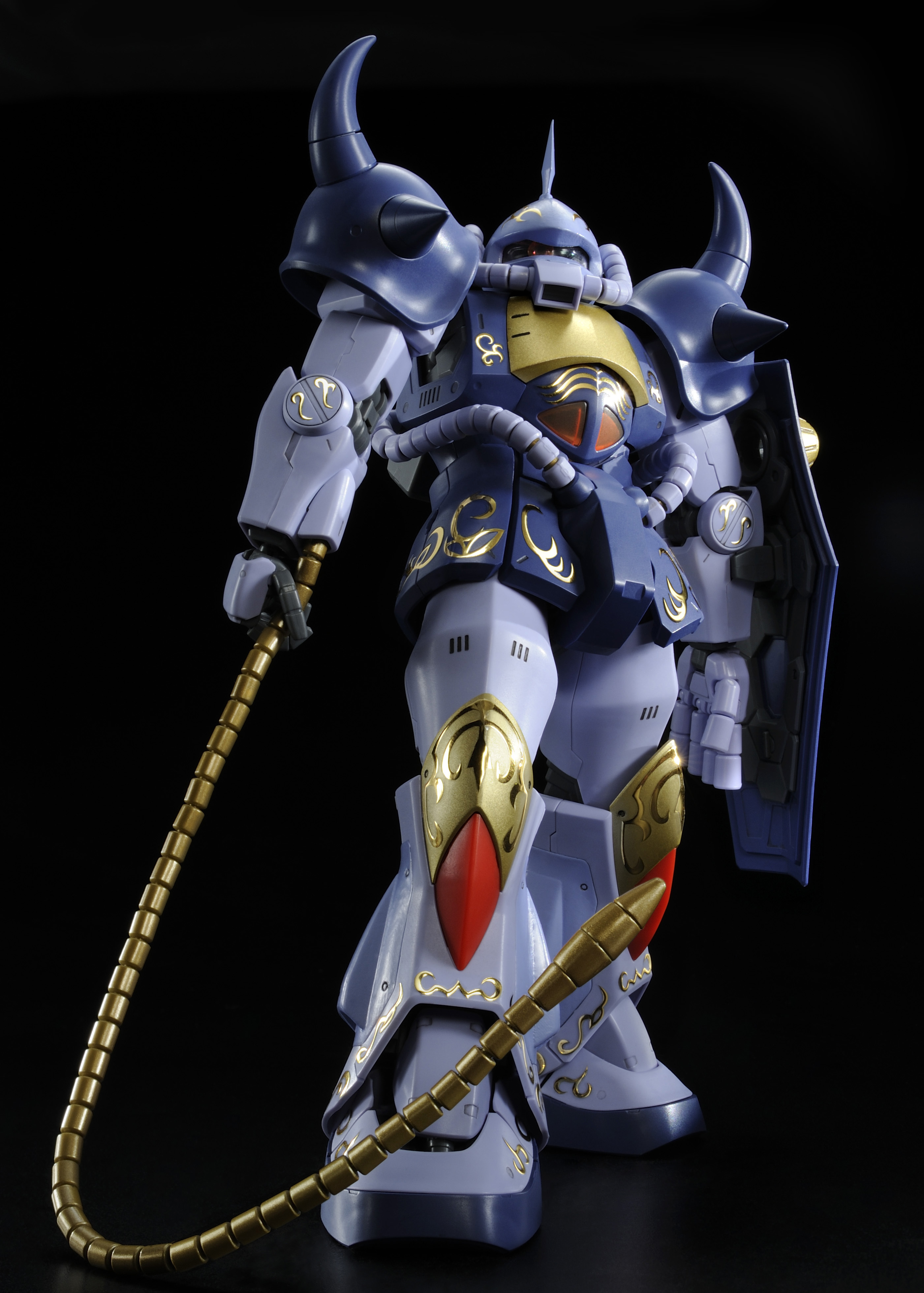 絢爛華麗なマ・クベ専用グフ 遂にキット化！ 4月28日予約開始 | 株式