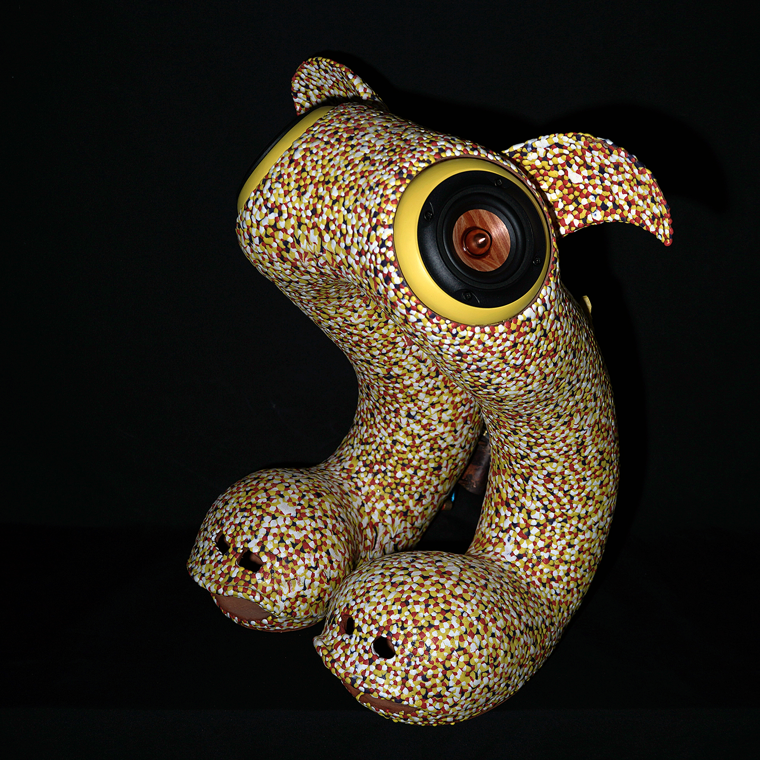 信楽の奇才・山田 浩之の新作展 「～あなたに寄り添う アート