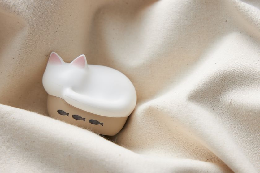ねこ、かわいい」がイヤホンに 猫をモチーフにした完全ワイヤレス