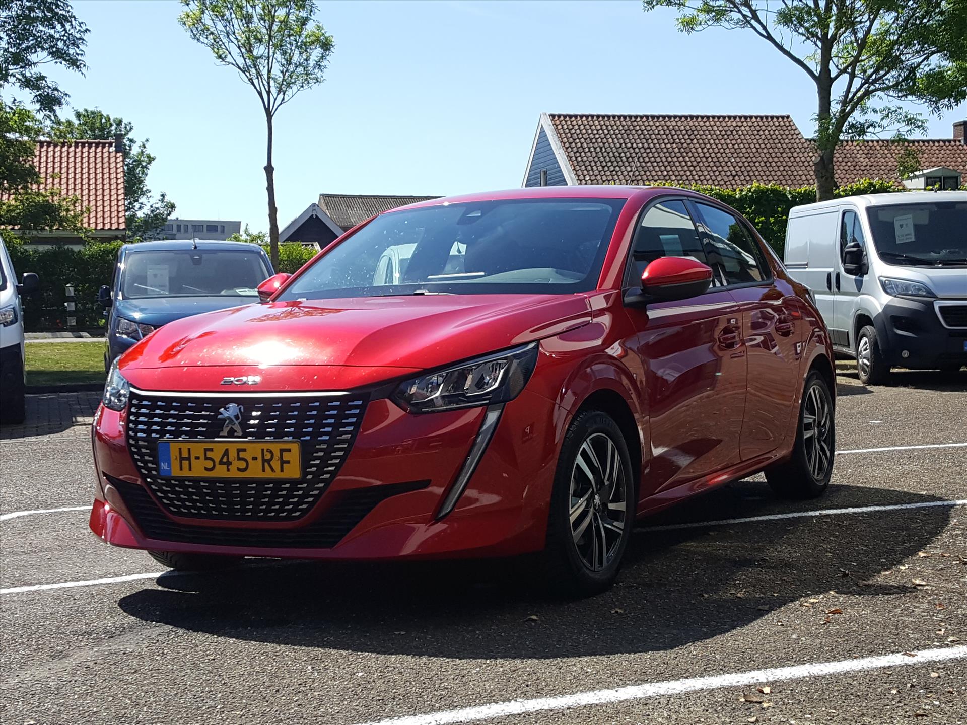 Peugeot 208 - AutoZeeland