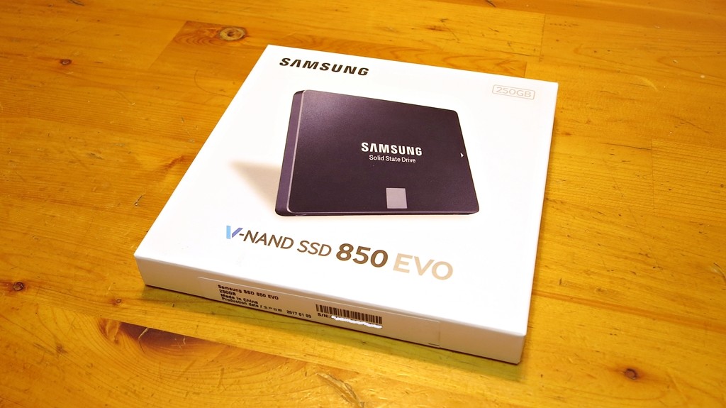Samsung SSD 850EVOをよりによって選んだ理由 | 箱庭的ピュア