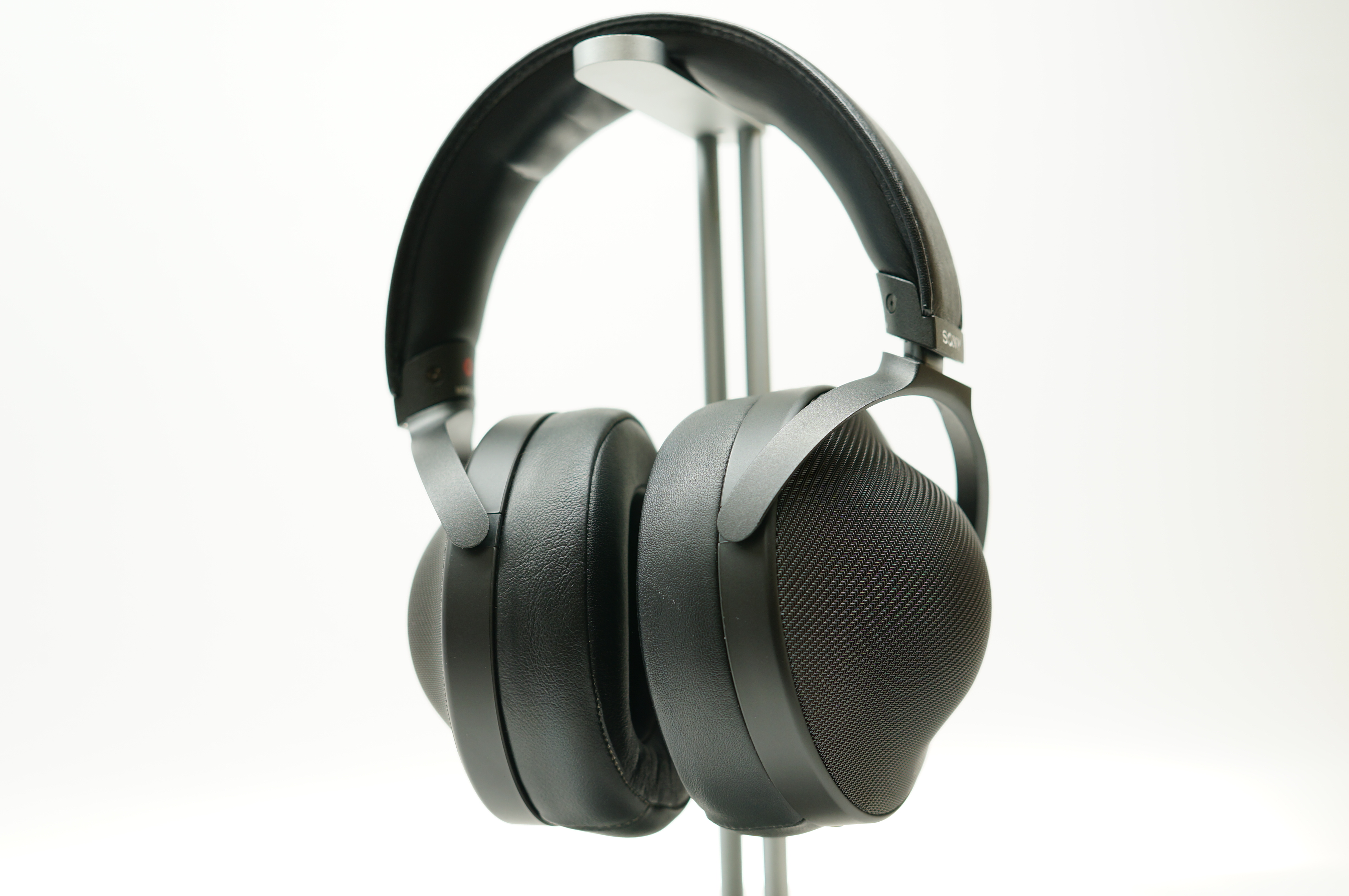 アバックWEB-SHOP / 【中古】SONY MDR-Z1R【コード01-10351】ステレオ