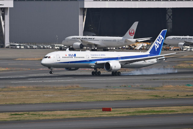 ANA、787-10国内線2号機が就航 初便は羽田－福岡