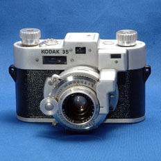 コダック35RF (KODAK 35 with RangeFinder camera) | Camera Museum by