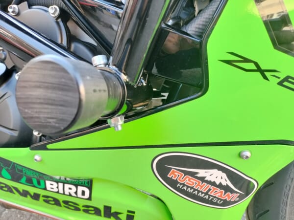 ZX-6R (24-) - 考え抜いた本気モデルスタントケージ｜AxxL